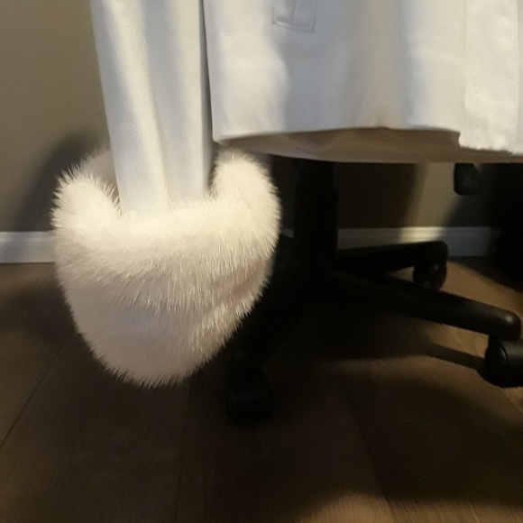 CHOSEN Couture Collection Mink And Leather Jacket - Picture 4 of 4